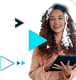 Mulher com um tablet na mão